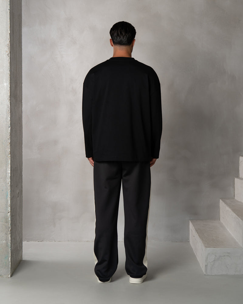 BLANK LONGSLEEVE - BLACK